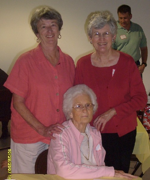 Foynell Betts Barineau Born: 2/11/1913 - Passed into God's Loving Hands: 2/2/2008